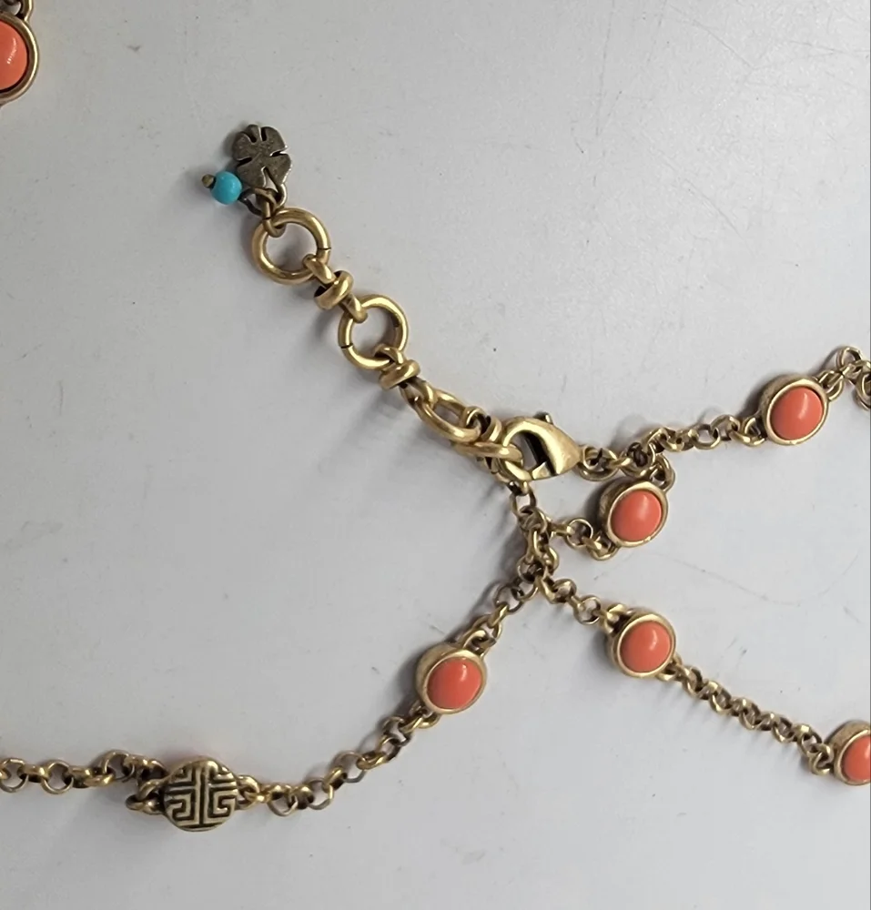 Lucky Brand Statement Necklace Gold Tone With Salmon Colored‎ Stones
